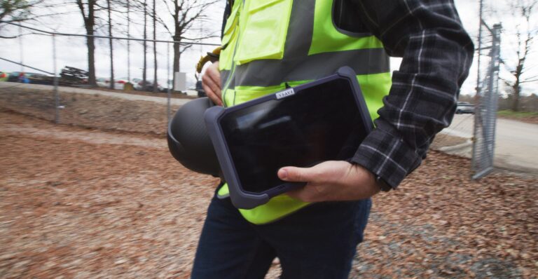 Read more about the article Long Haul OTDR Testing: Pulse Width, Trace Quality & Performance